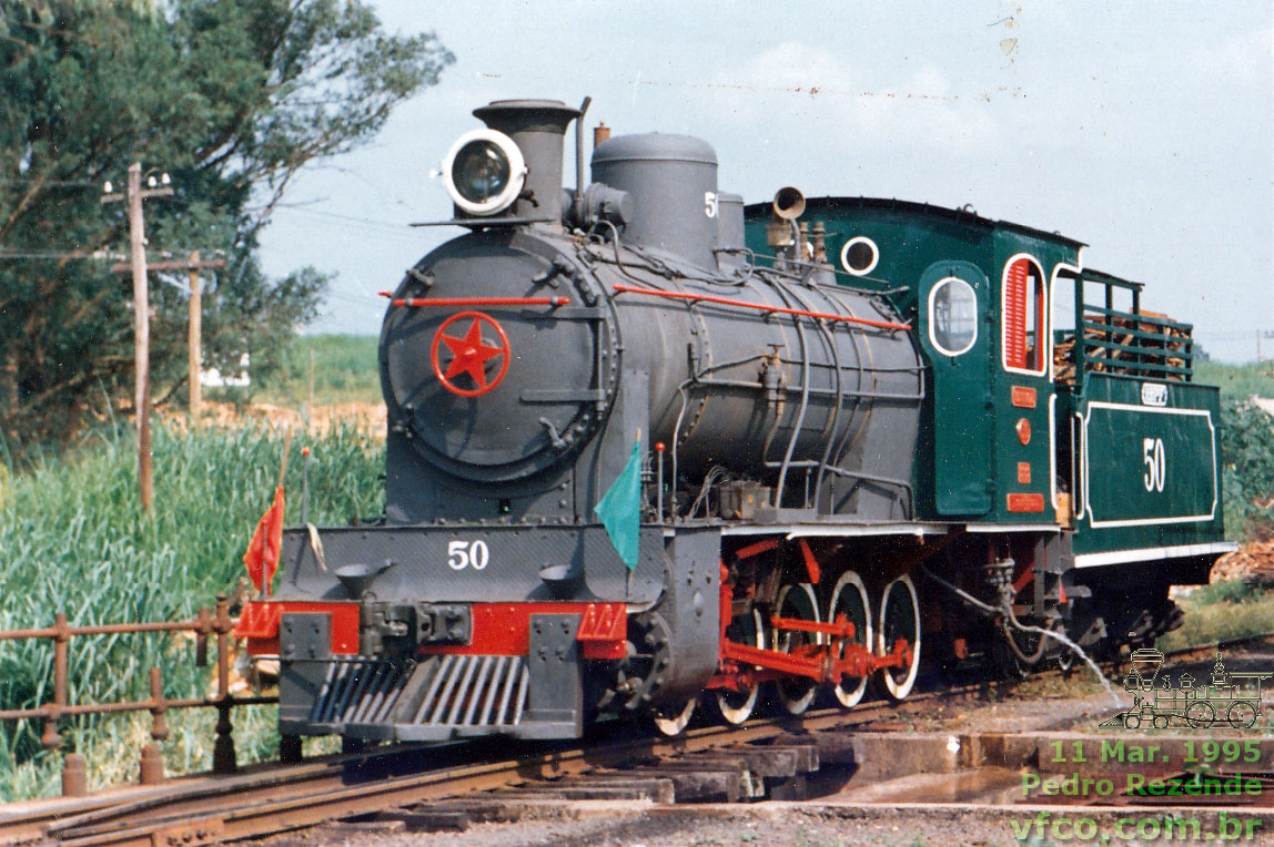 Locomotiva a vapor 0-10-0 Tentugal nº 50 da ABPF - Associação Brasileira de Preservação Ferroviária