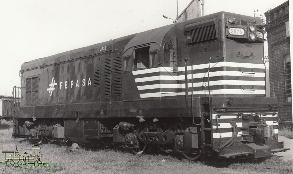 Locomotiva G12 nº 3675 da Fepasa - Ferrovias Paulistas, bitola métrica