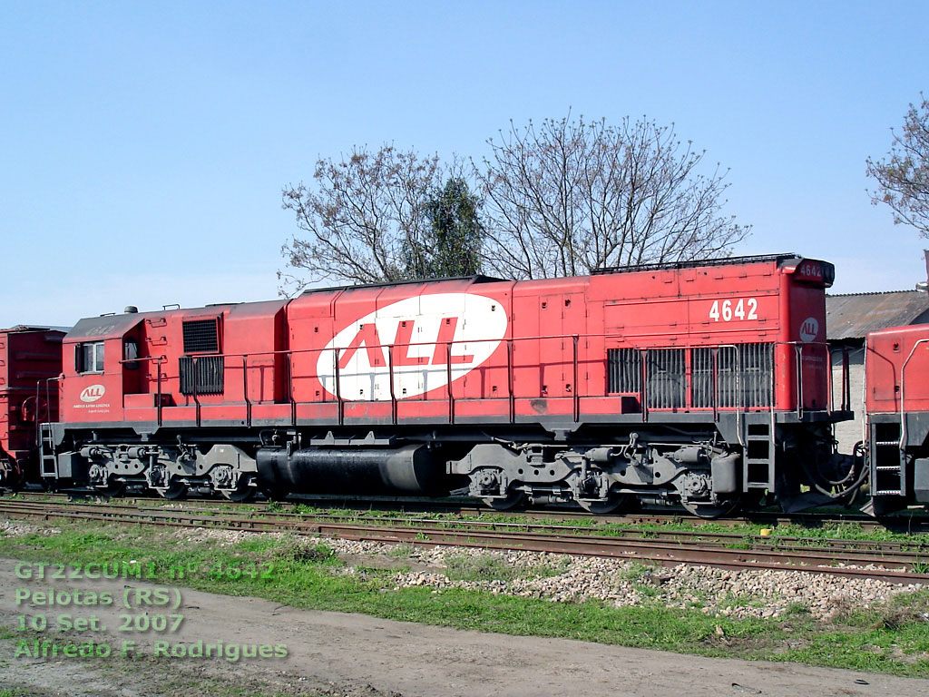 Locomotiva GT22CUM1 nº 4642 da ferrovia ALL em Povo Novo (RS), 10 Set. 2007, by Alfredo F. Rodrigues
