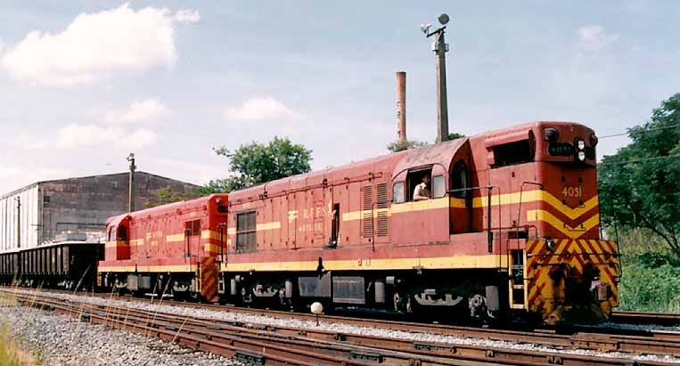 Locomotiva G8 nº 4051-0E da RFFSA - Rede Ferroviária Federal