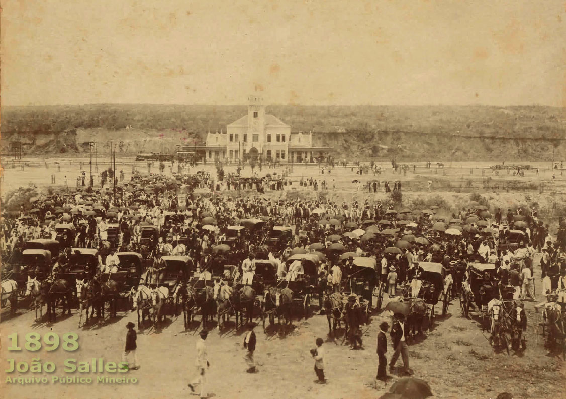 Estação ferroviária de Belo Horizonte em 1898, na chegada do governador Francisco Silviano de Almeida Brandão