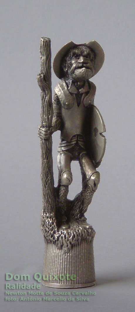 Dom Quixote - Realidade, peça em resina metalizada do jogo de xadrez figurado Dom Quixote  Sonho e Realidade