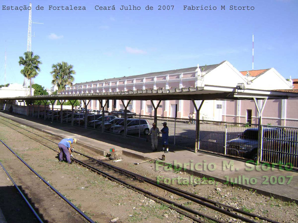 Prédio das oficinas ferroviárias da estação Professor João Felipe